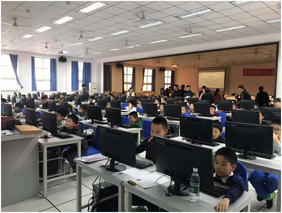 全國機器人等級考試開啟，瓦力工廠小學員沉著應戰，計算機技術開發再掀新篇章